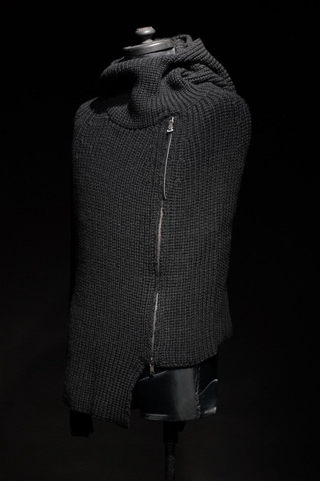 16AW Single Sleeve Knit Cape