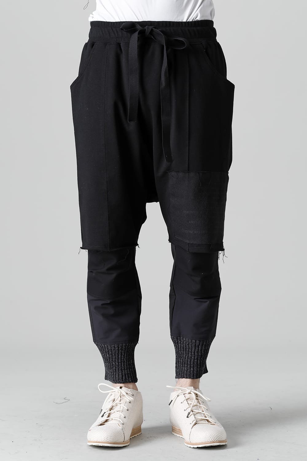 Pants Black / Red Stitch