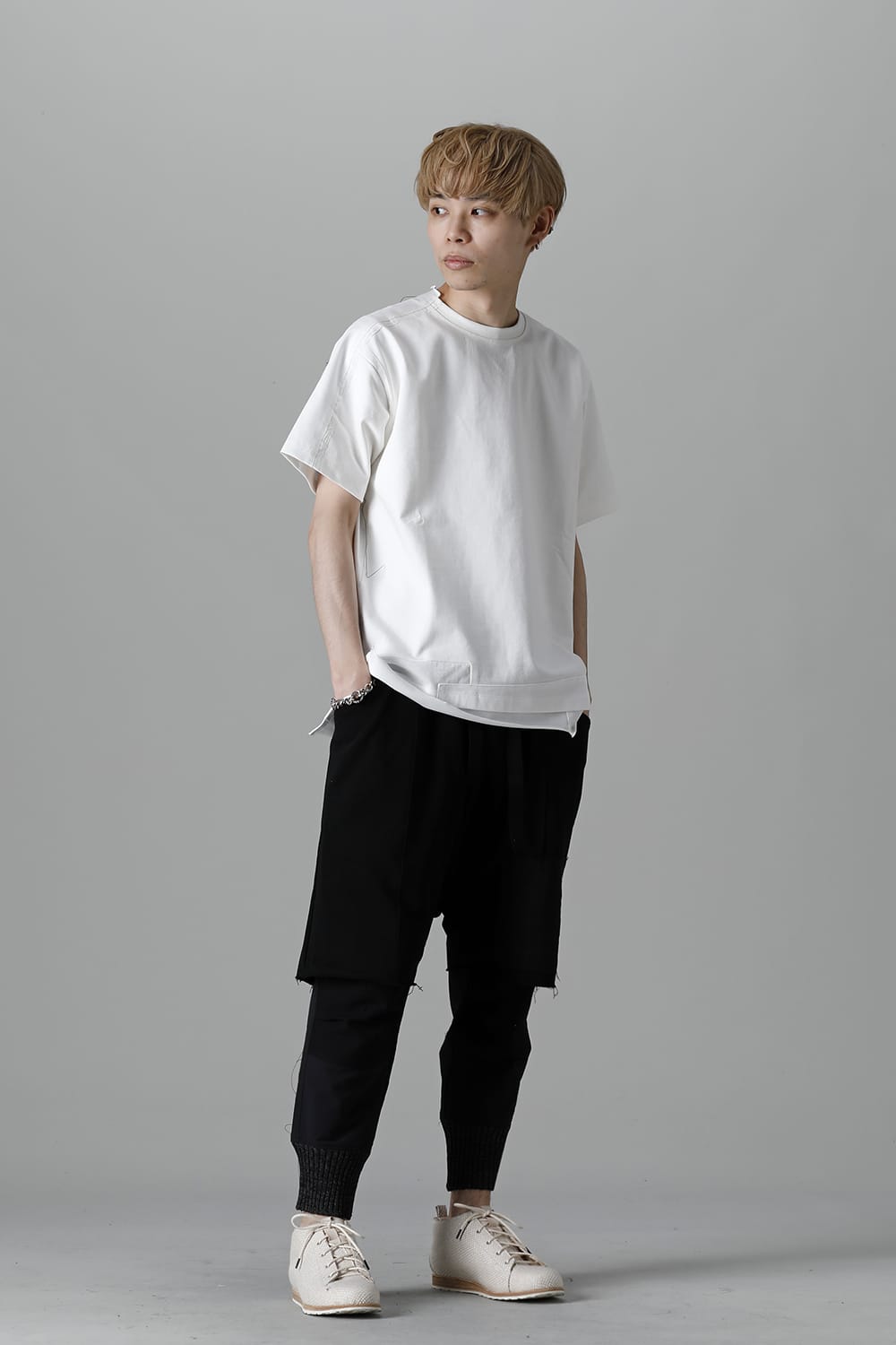 Pants Black / Red Stitch