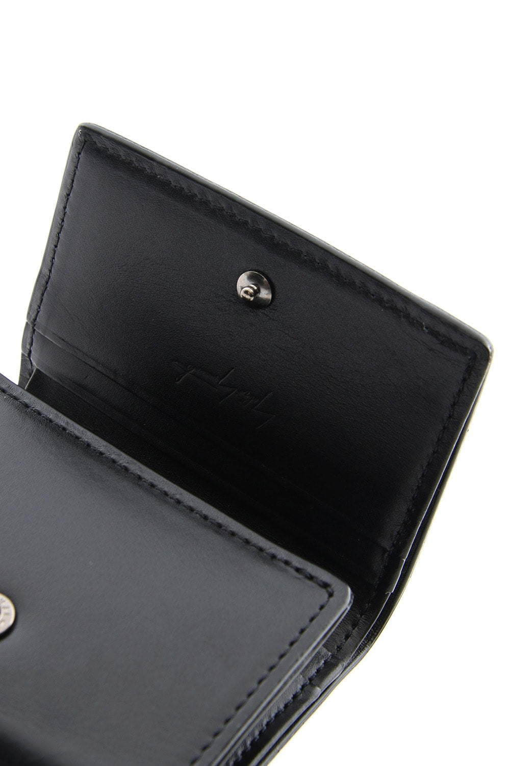 Gloss smooth leather Tri-fold wallet S - DV-A04-701