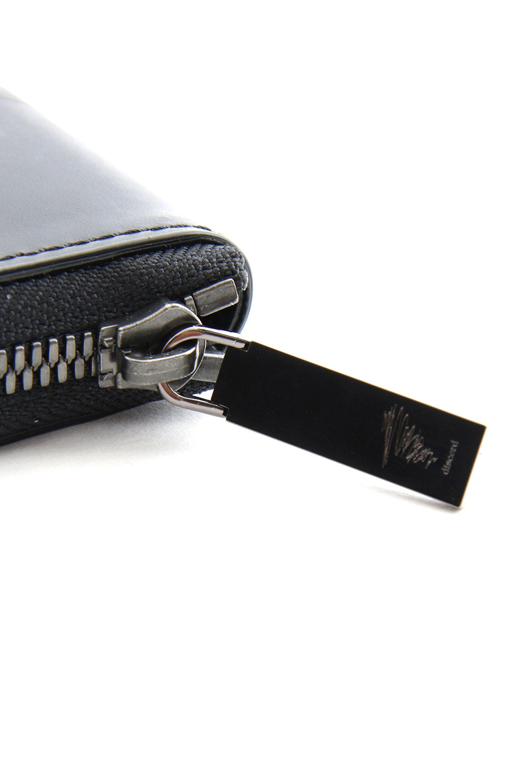 Laser graphics leather long wallet - DV-A10-712