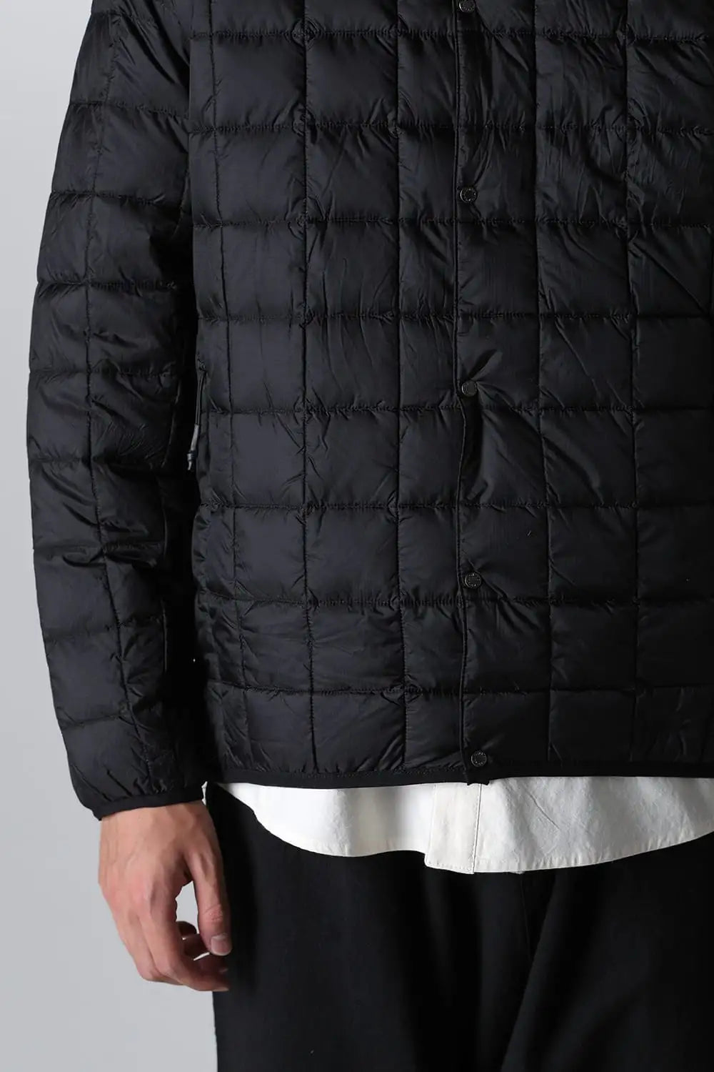 MOUNTAIN HI-SPEC CREW NECK DOWN JACKET＜900FP+＞ Black