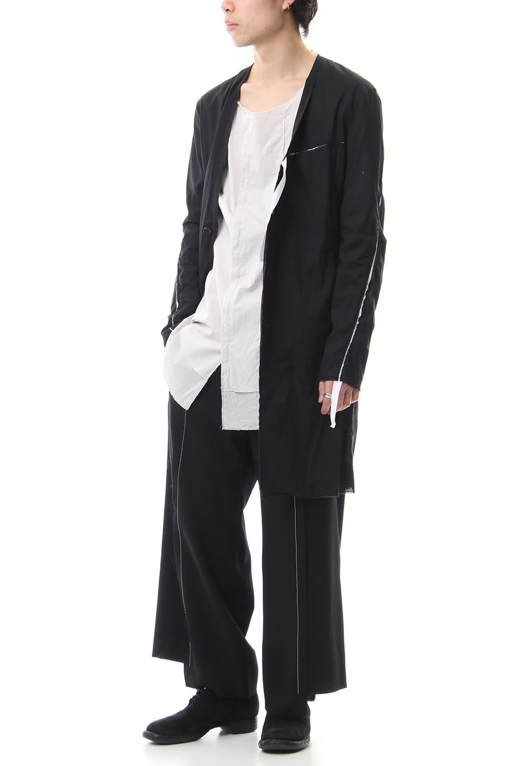 Ribbon Coat - Black / White