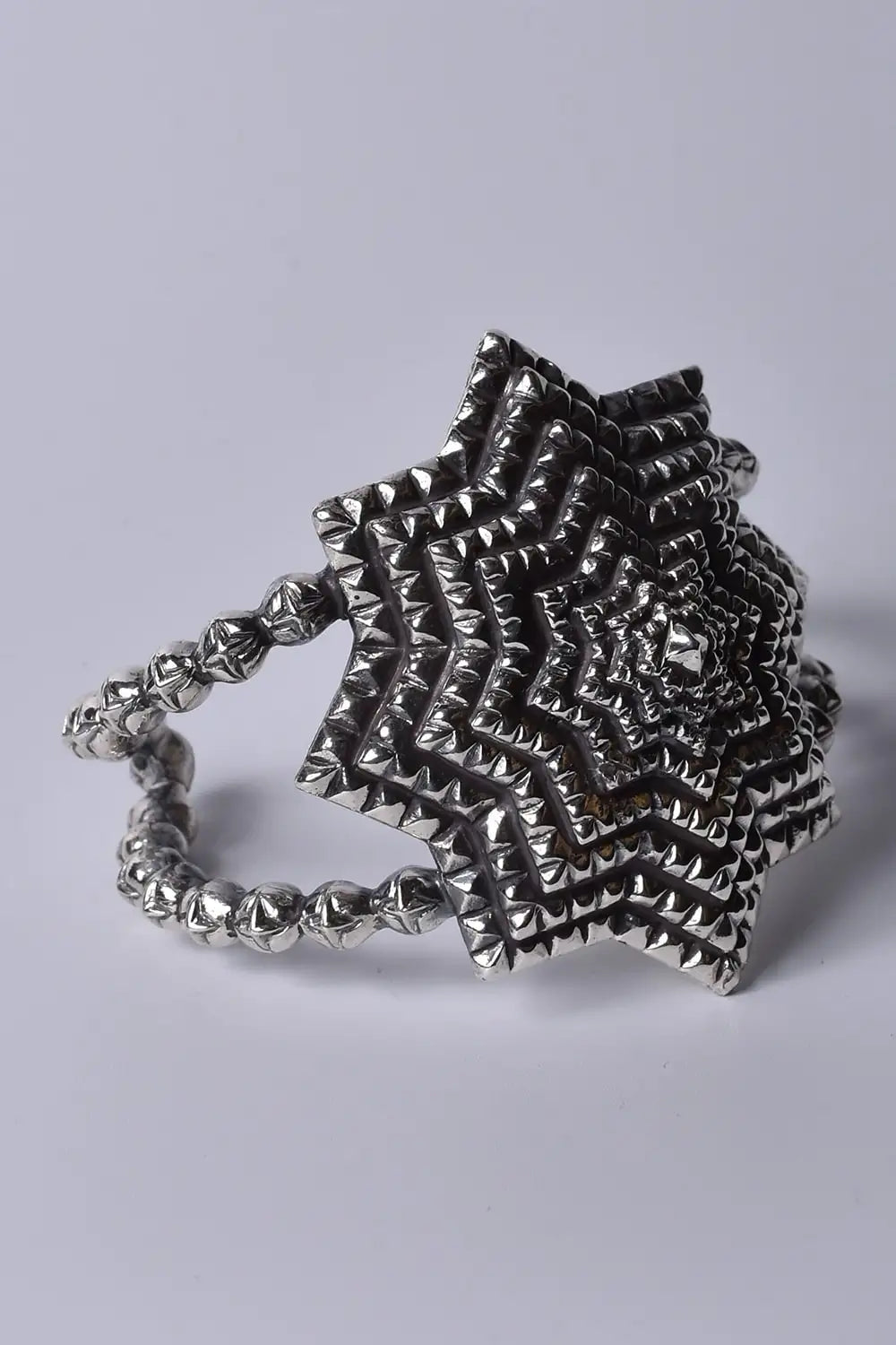 フラワーエレメント バングル