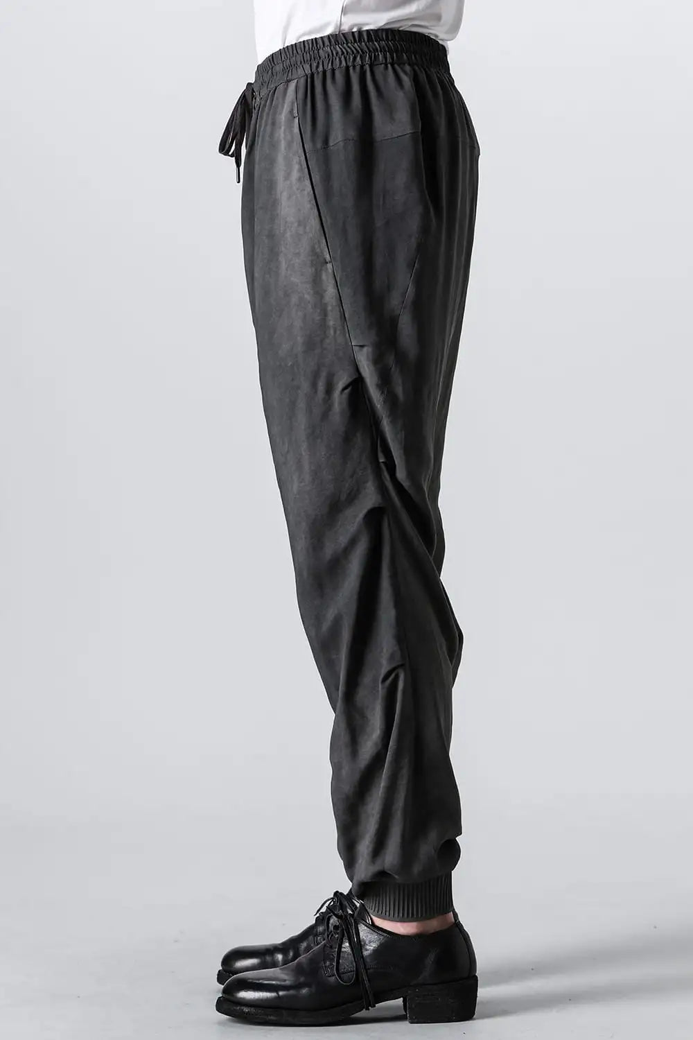 Jogger pants High twist viscose