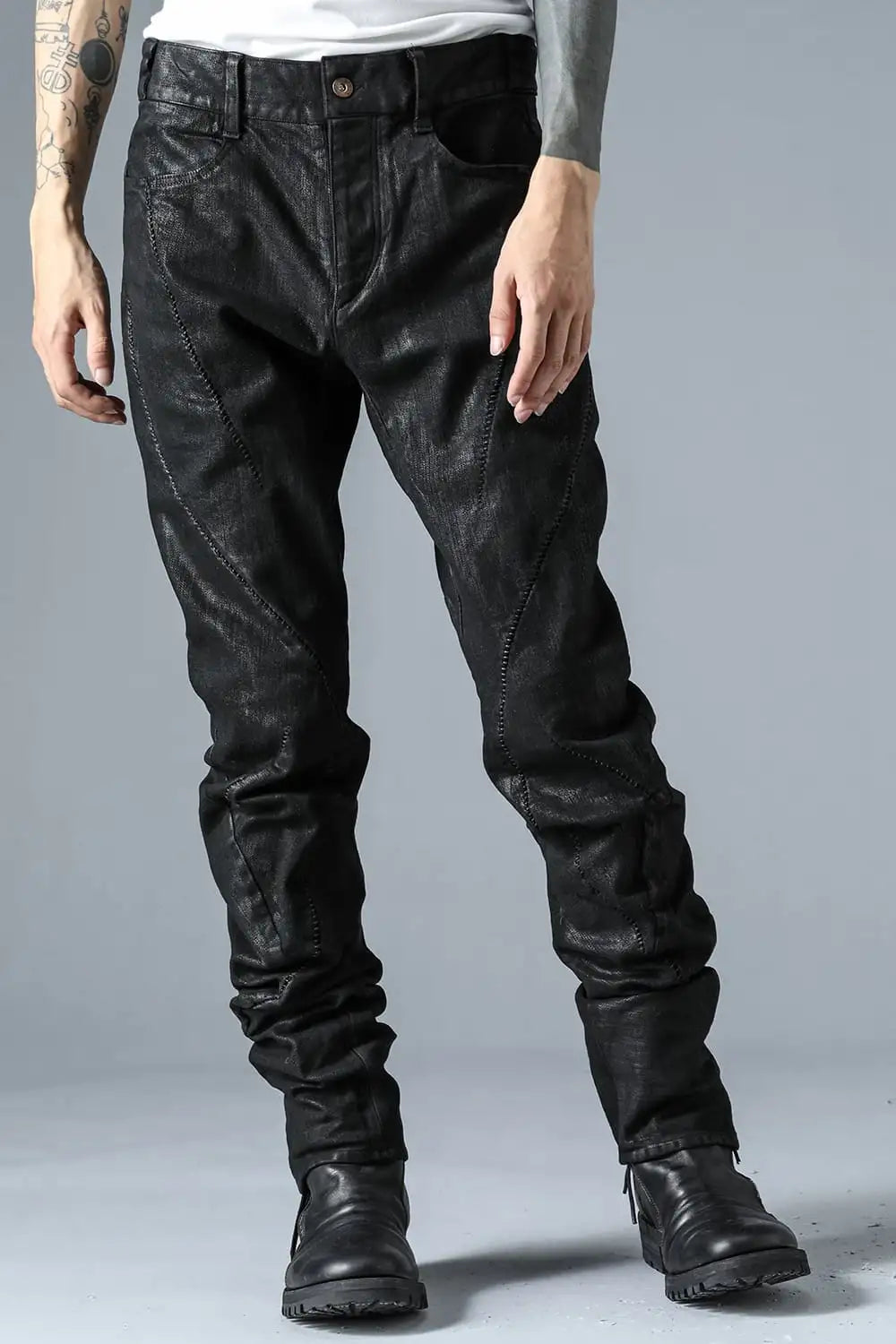 Product Coated Stretch Denim Overlock Twist Curve Slim Pants