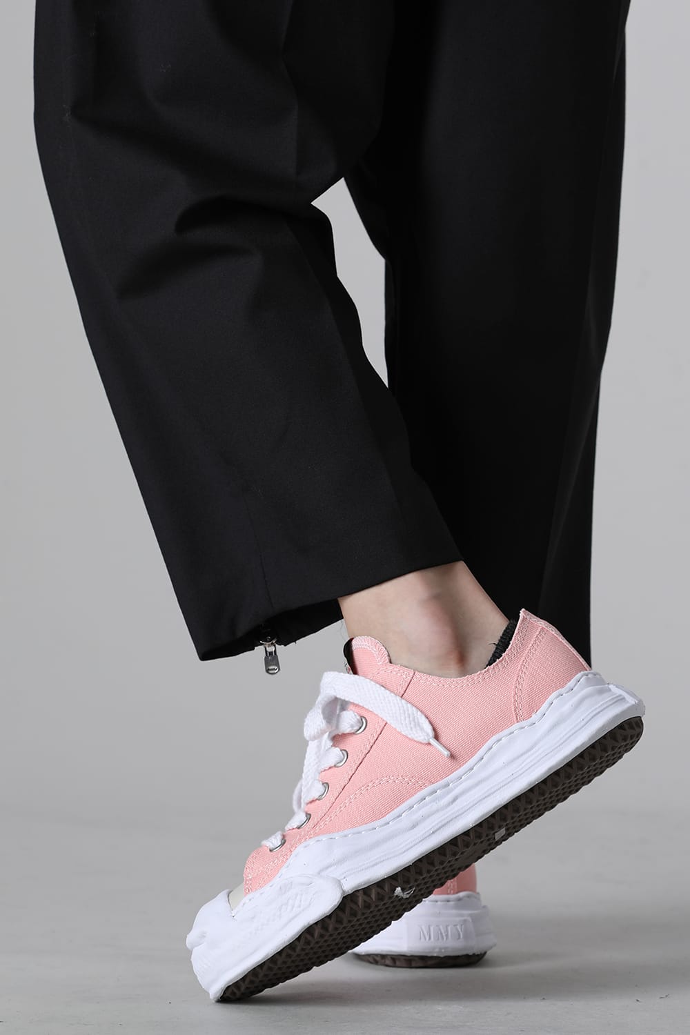 HANK Original sole Toe cap sneaker LOW canvas Pink