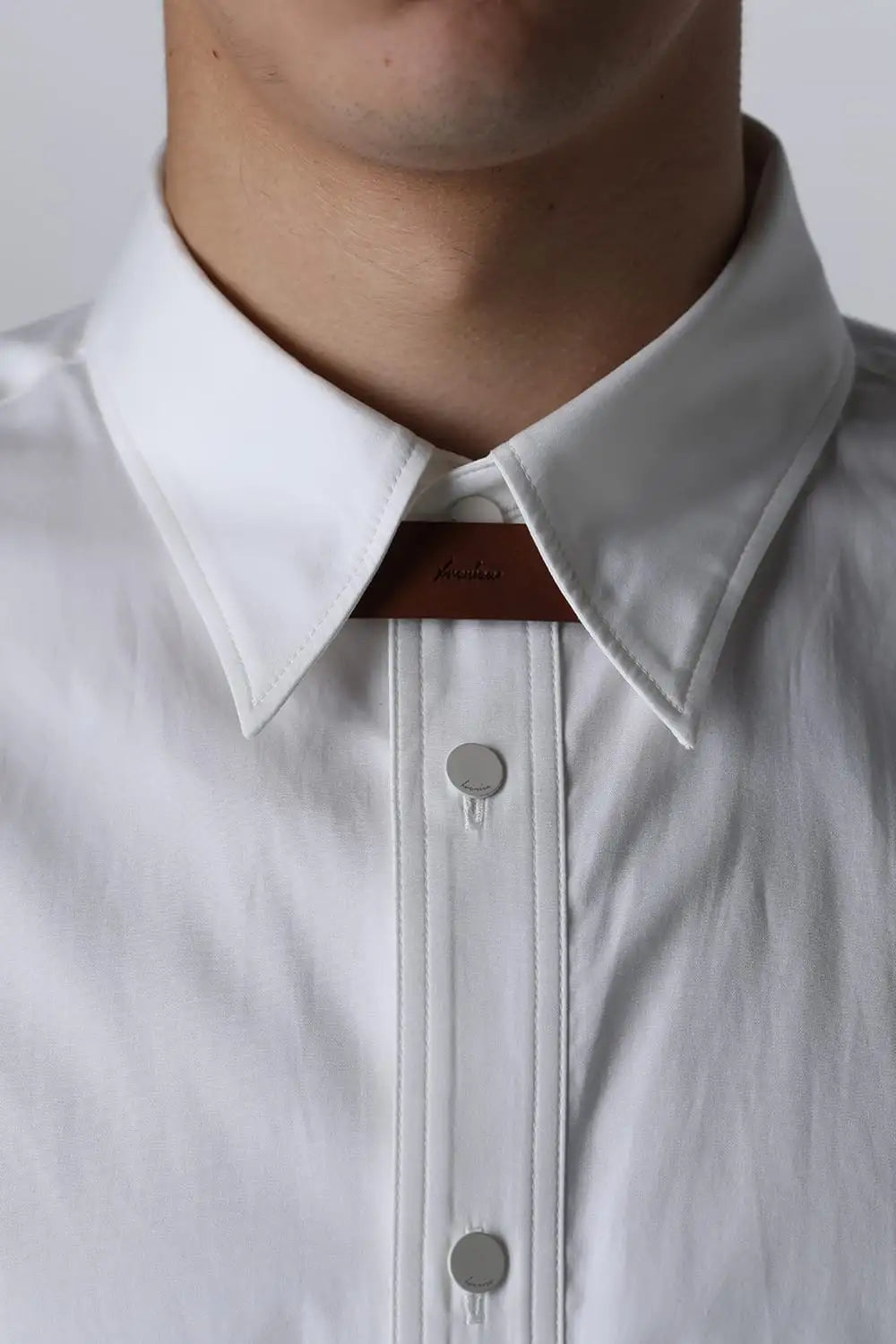 Front panel Shirt With Leather Tab White