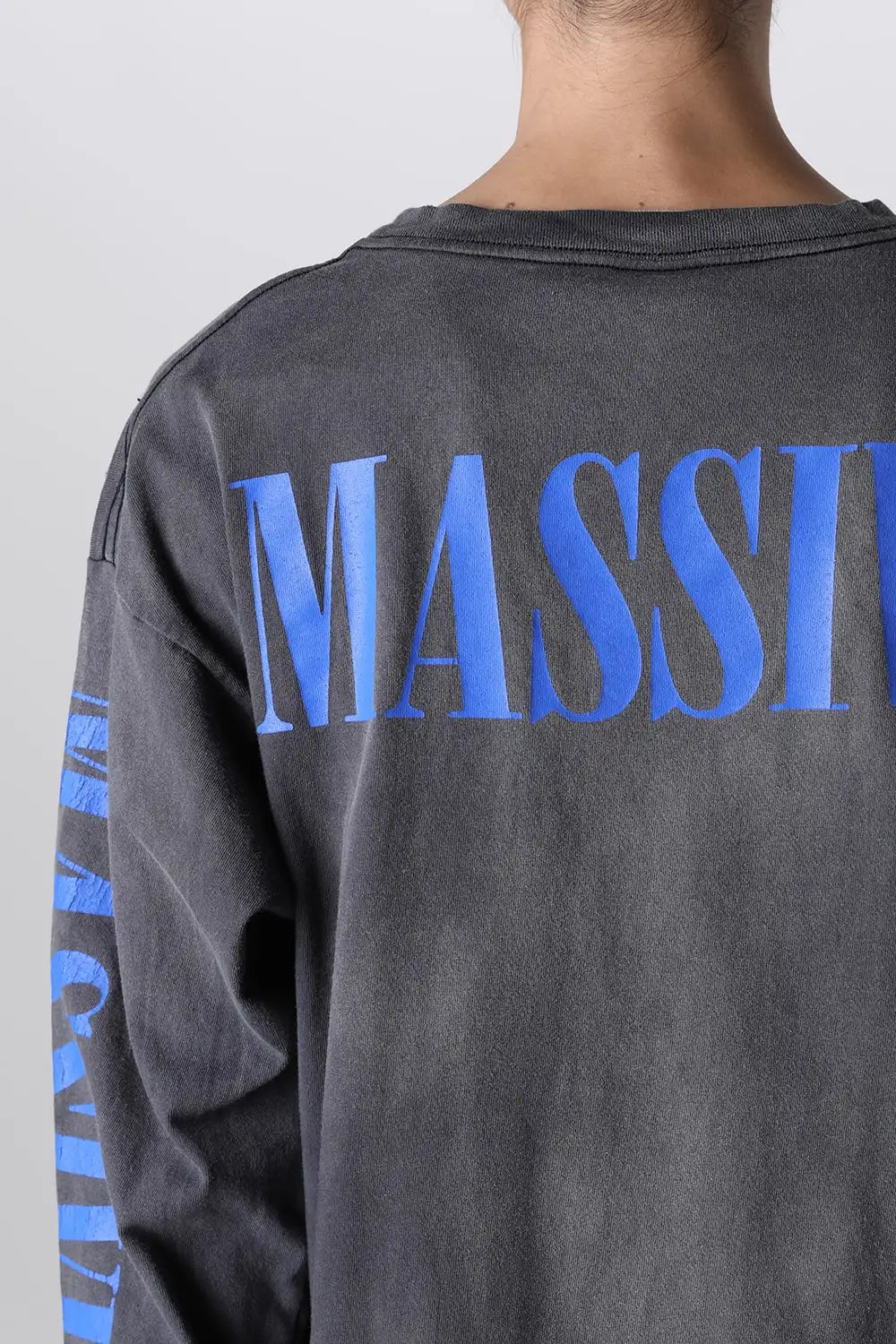 MASSIVE Long sleeve T-shirt