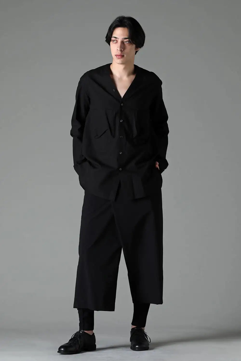 Cotton/Linen V Shirt  Black