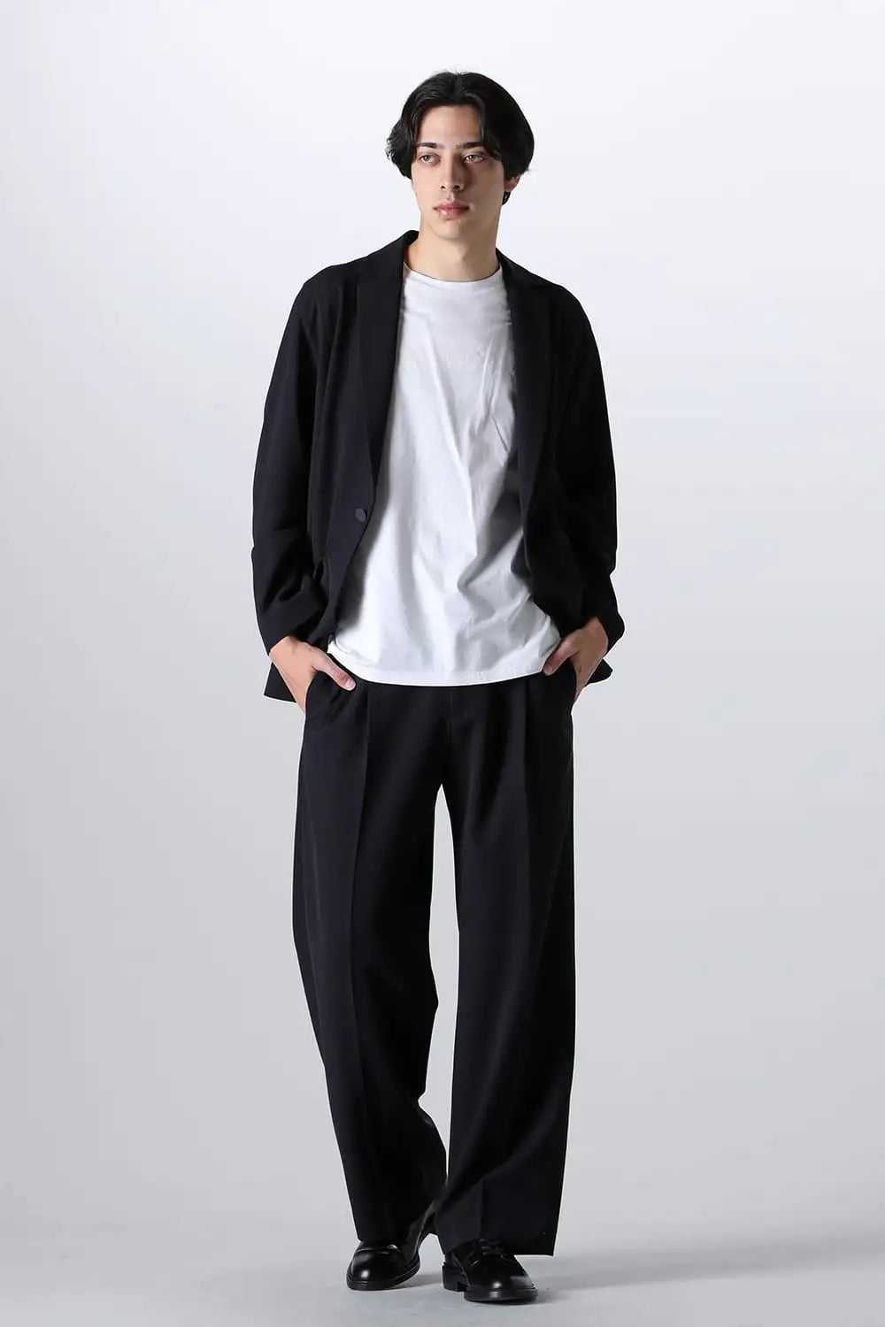 Two Tucks Wide Trousers Dark Navy