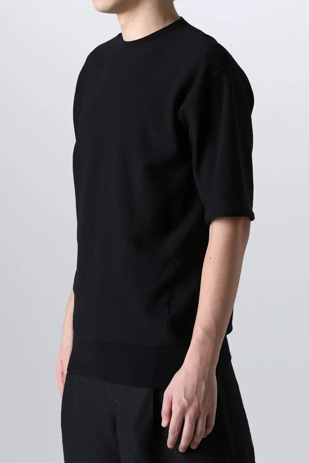 Short sleeve hybrid polyester