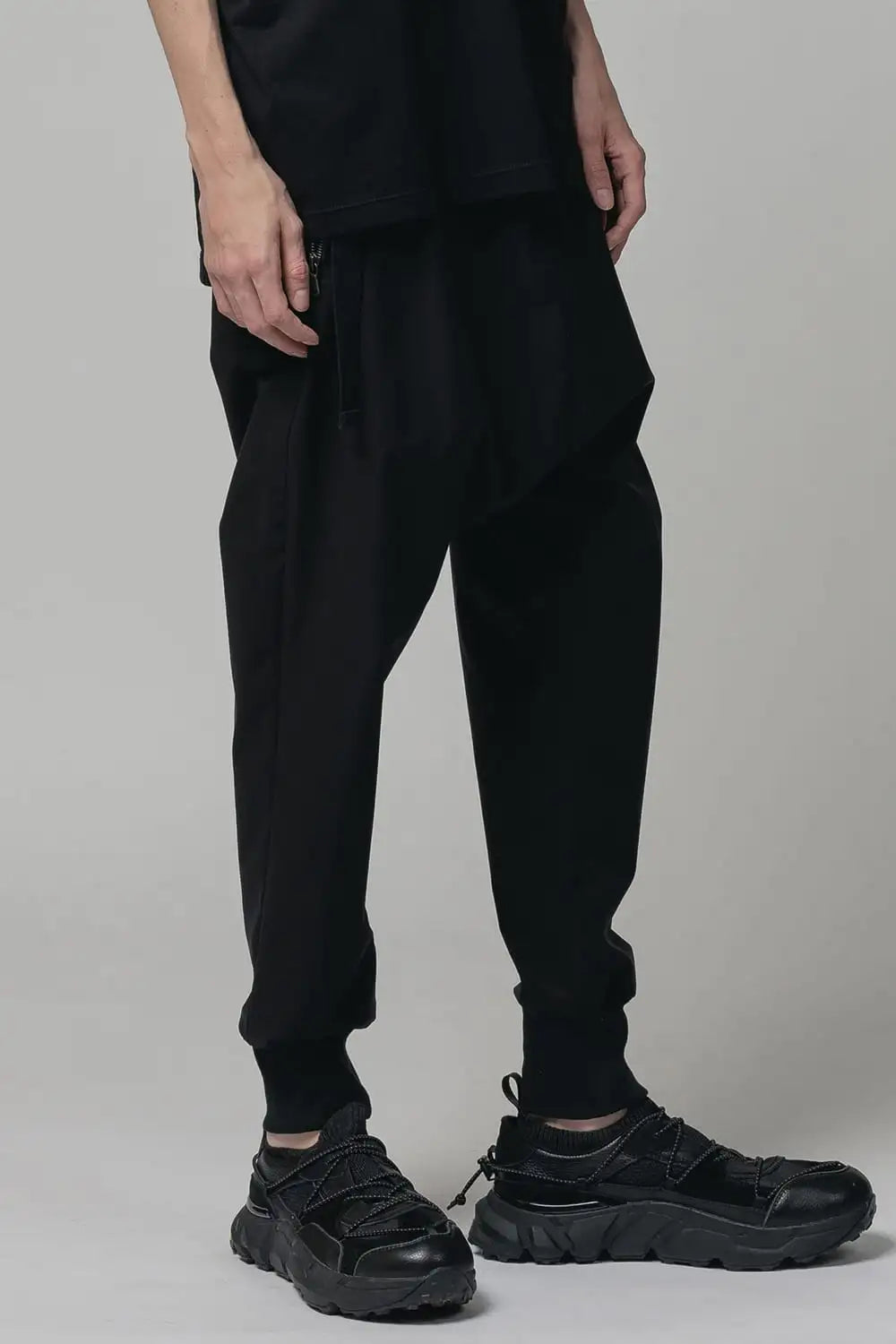 Water-Repellent Ribed Pants  Black