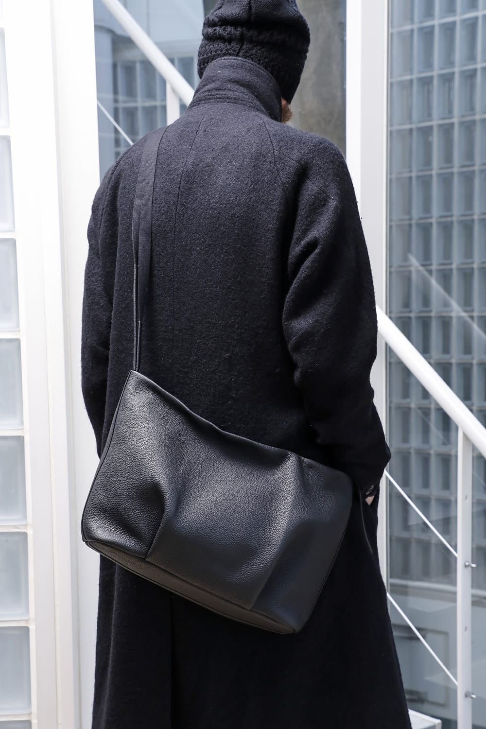 Shoulder bag Leather Black