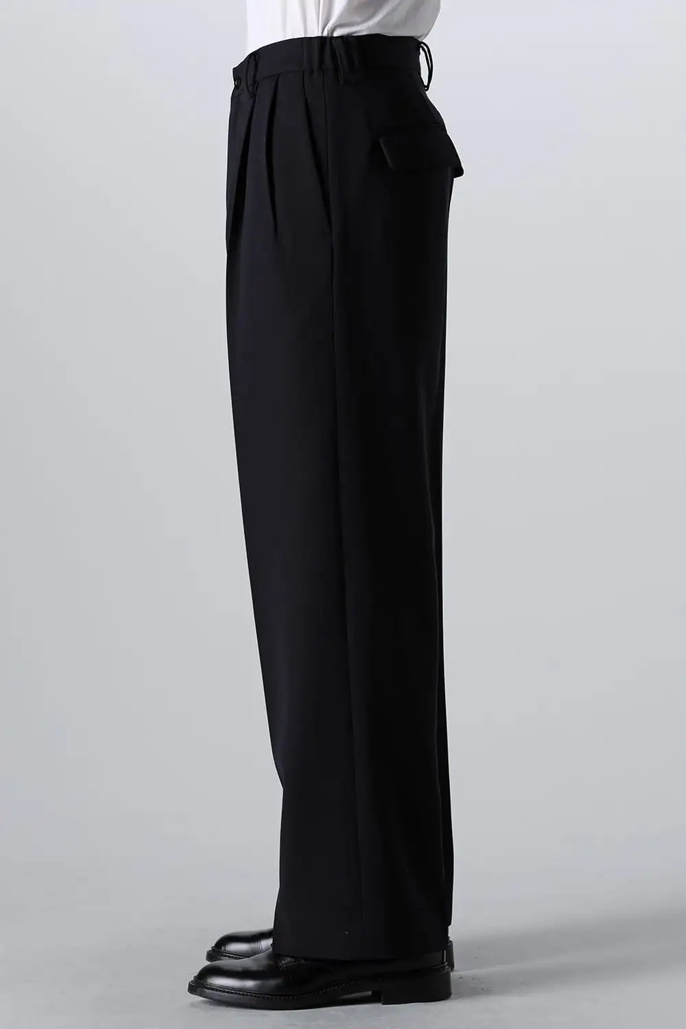 Two Tucks Wide Trousers Dark Navy