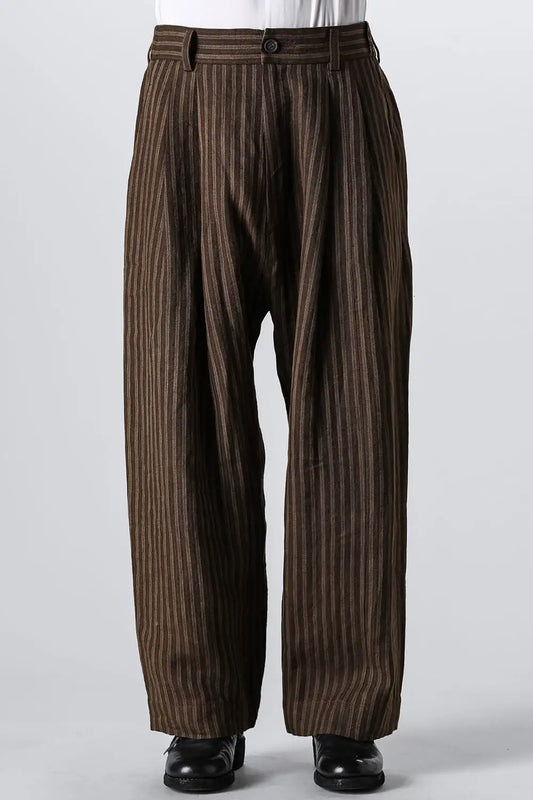 Front Pleats Tapered Long Trousers