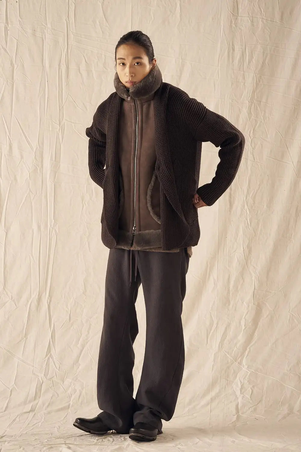 ハイネックベスト シープスキン ワームグレイ