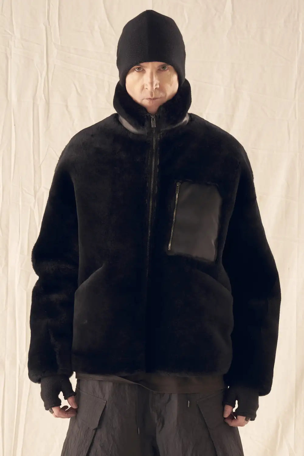 FASCINATE_THE R Limited Mouton Jacket Black