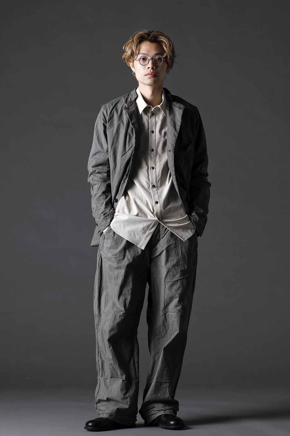 farmers trousers wide silhouette-Bark dye