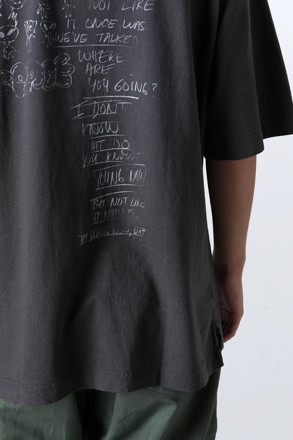 Distressed Tee Black