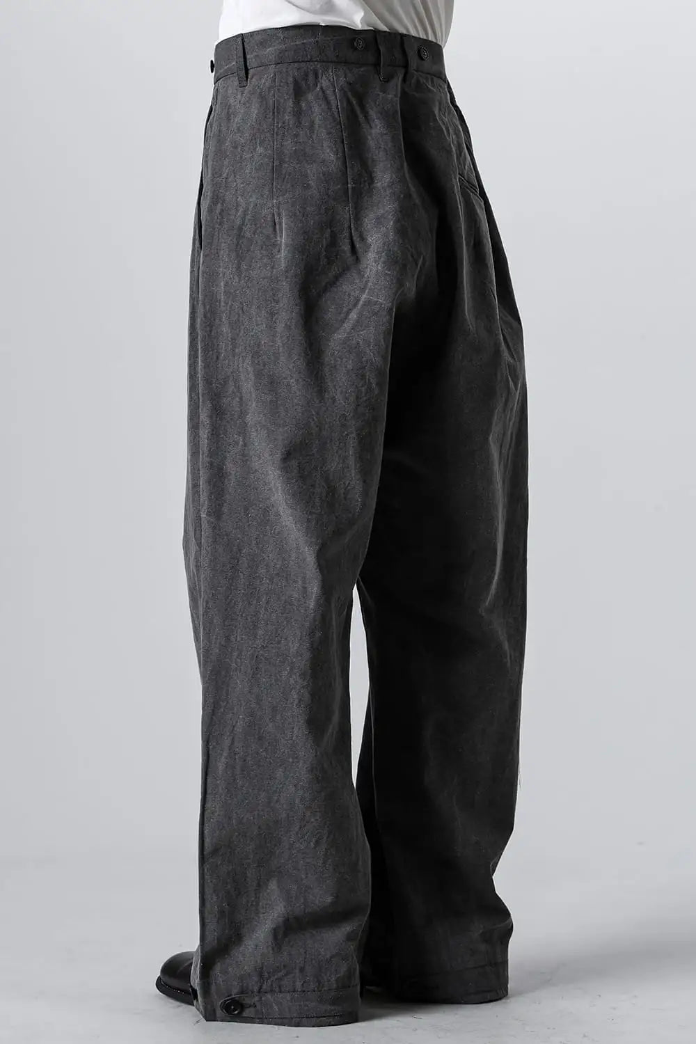 Side Tucked Wide Straight Trousers Sumi Black