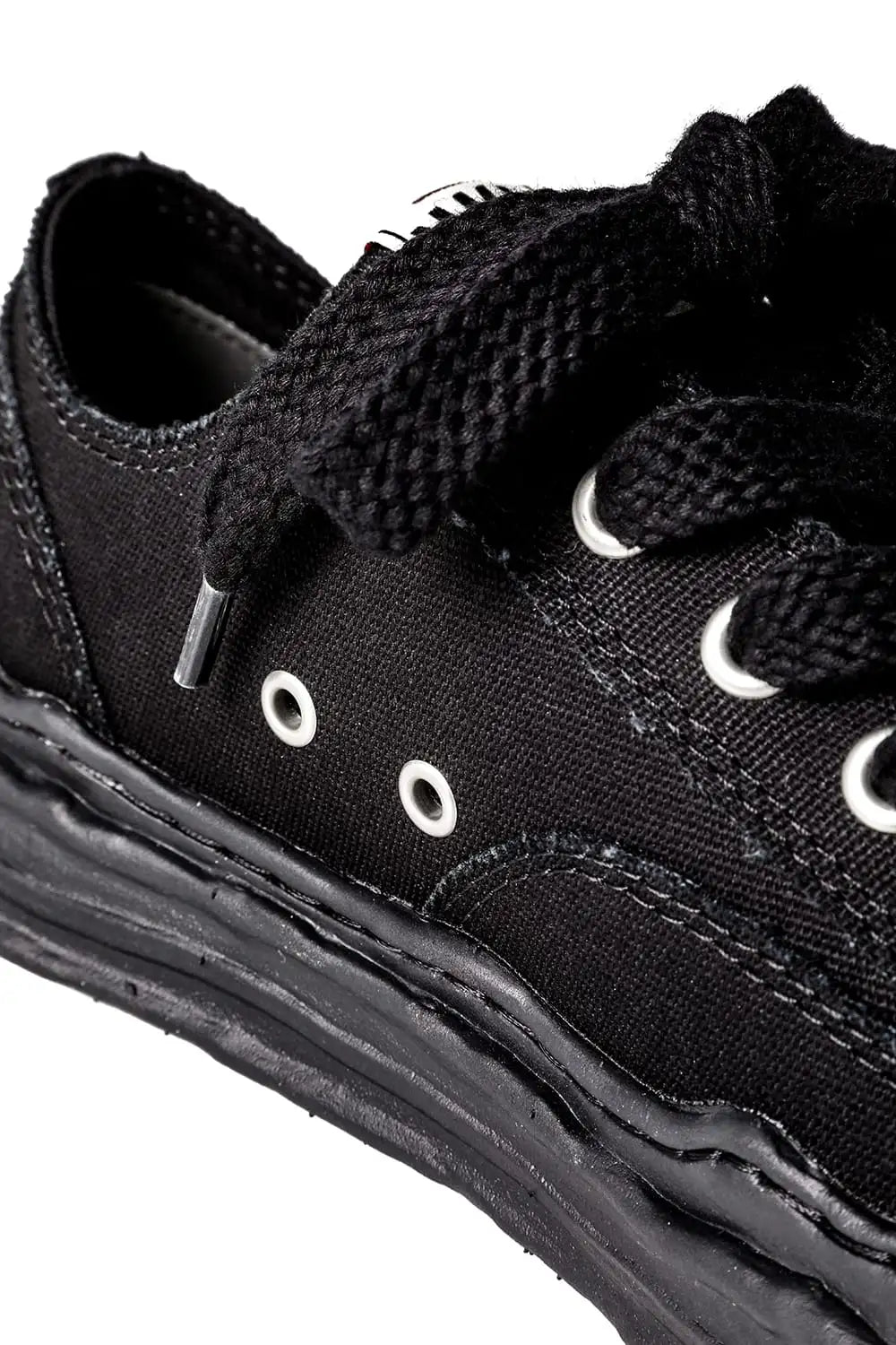 HANK Original sole Toe cap sneaker LOW canvas Black/Black