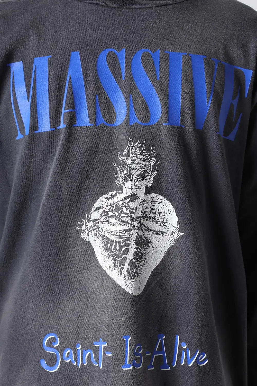 MASSIVE Long sleeve T-shirt