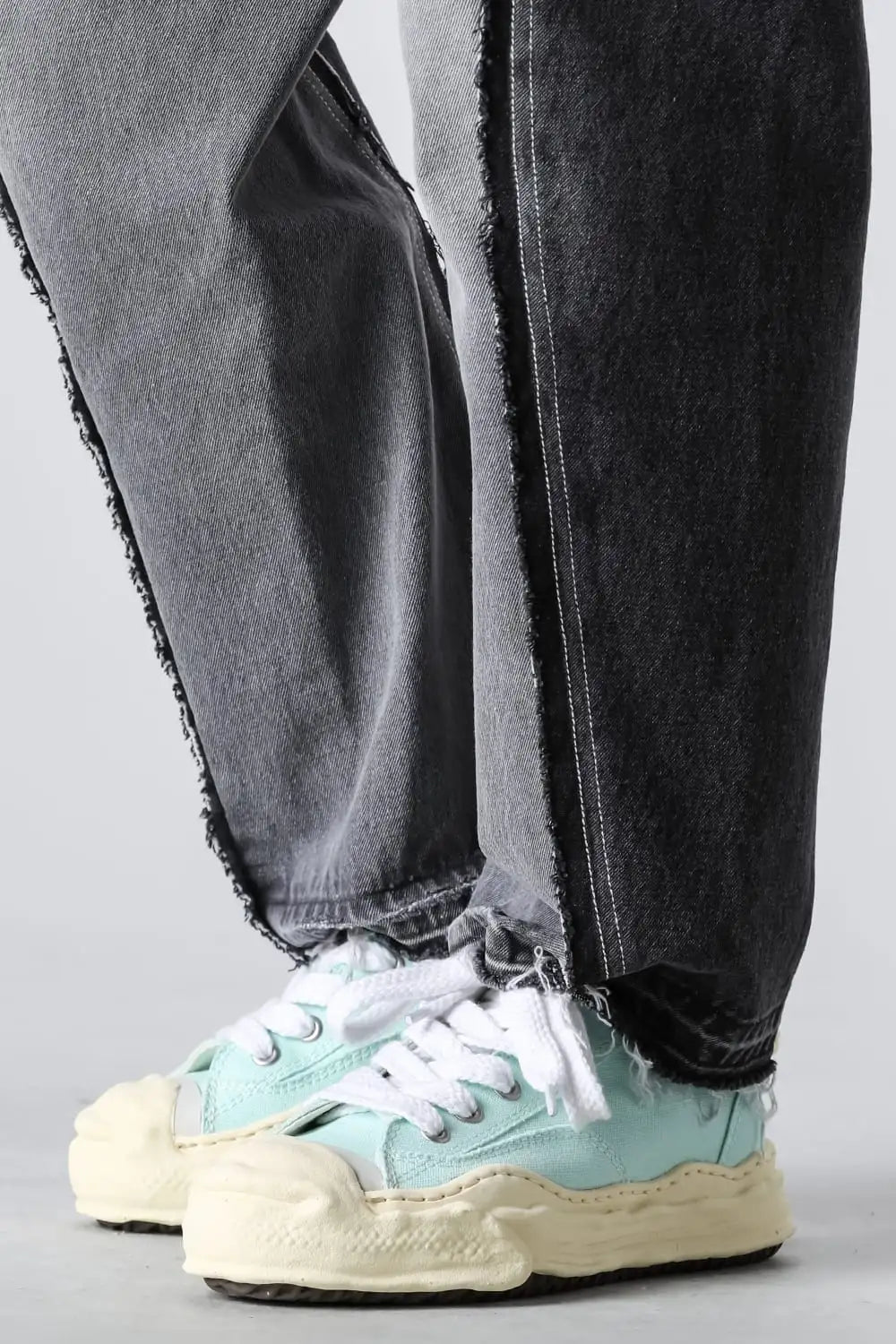 HANK Low Cut canvas Vintage like Sole Lt.Blue