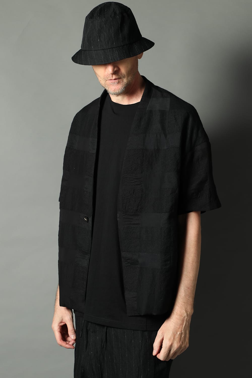 Short sleeve jacket block check jacquard