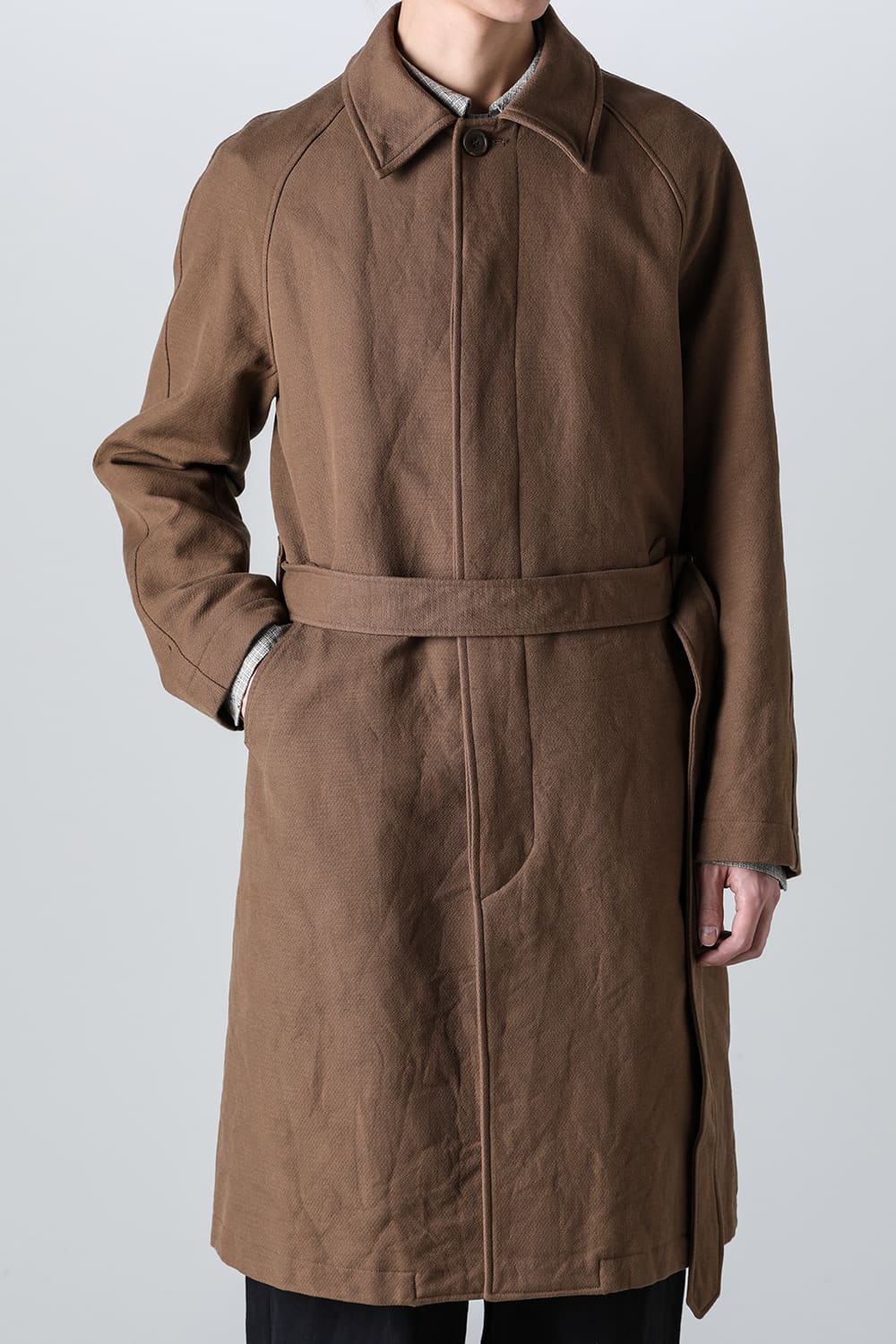 raglan sleeve coat