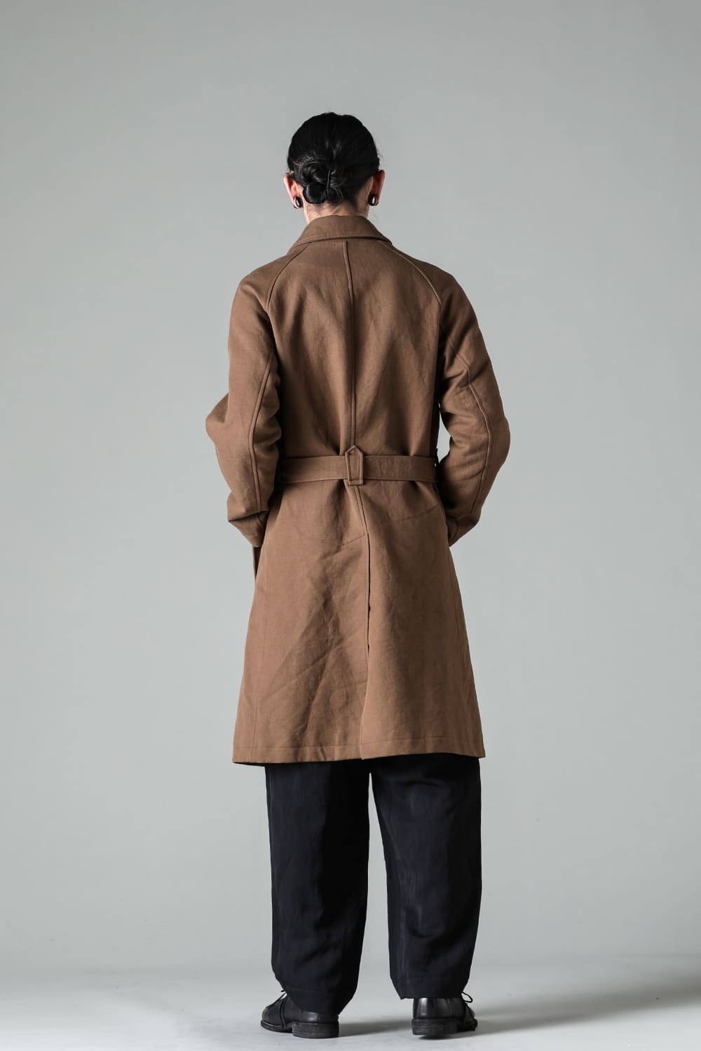 raglan sleeve coat