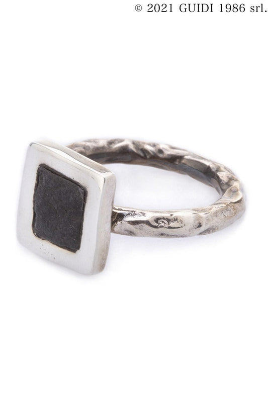 G-AN02 - Square Leather Motif Ring