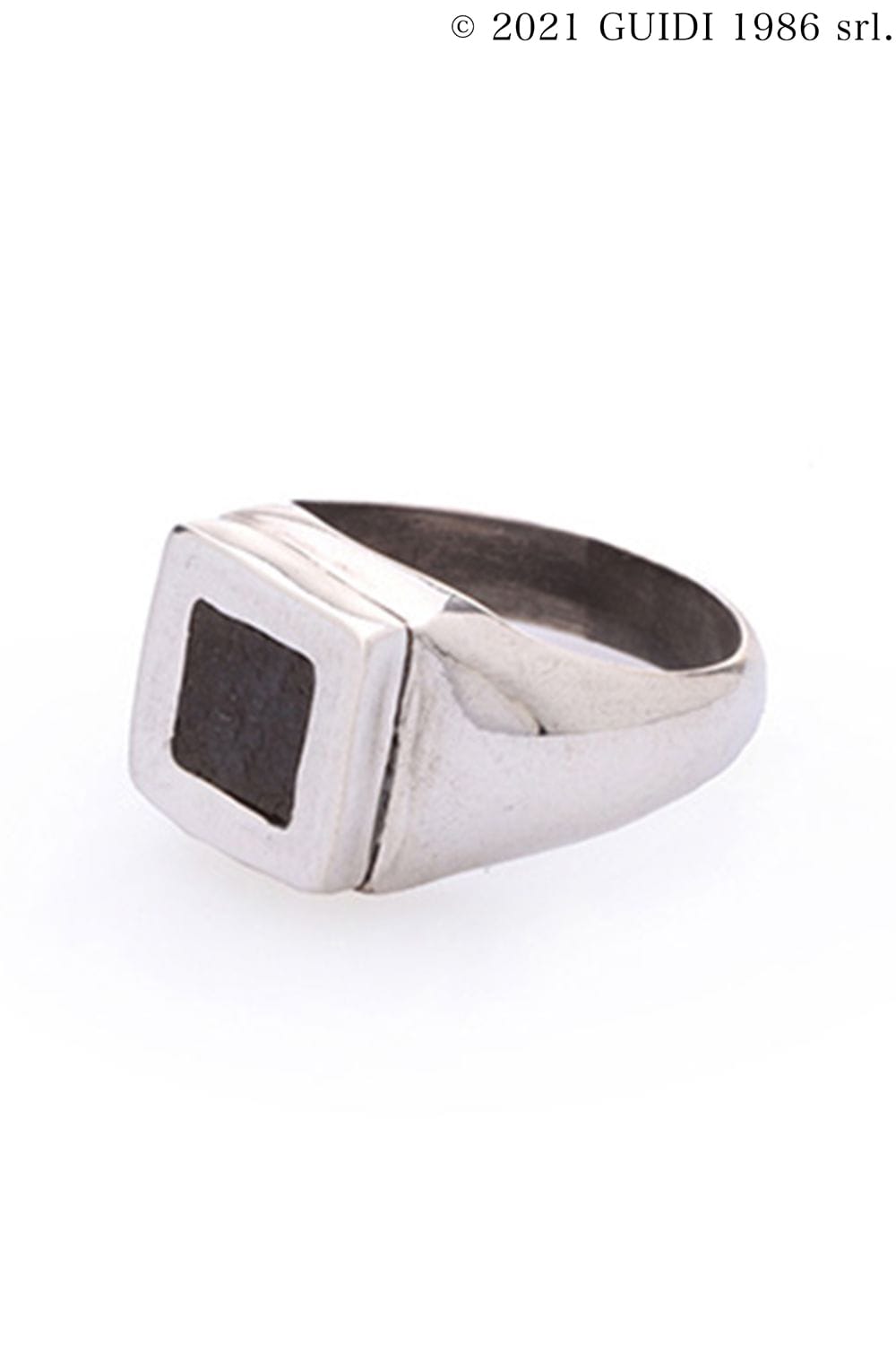 G-AN09 - Square Leather Motif College Ring