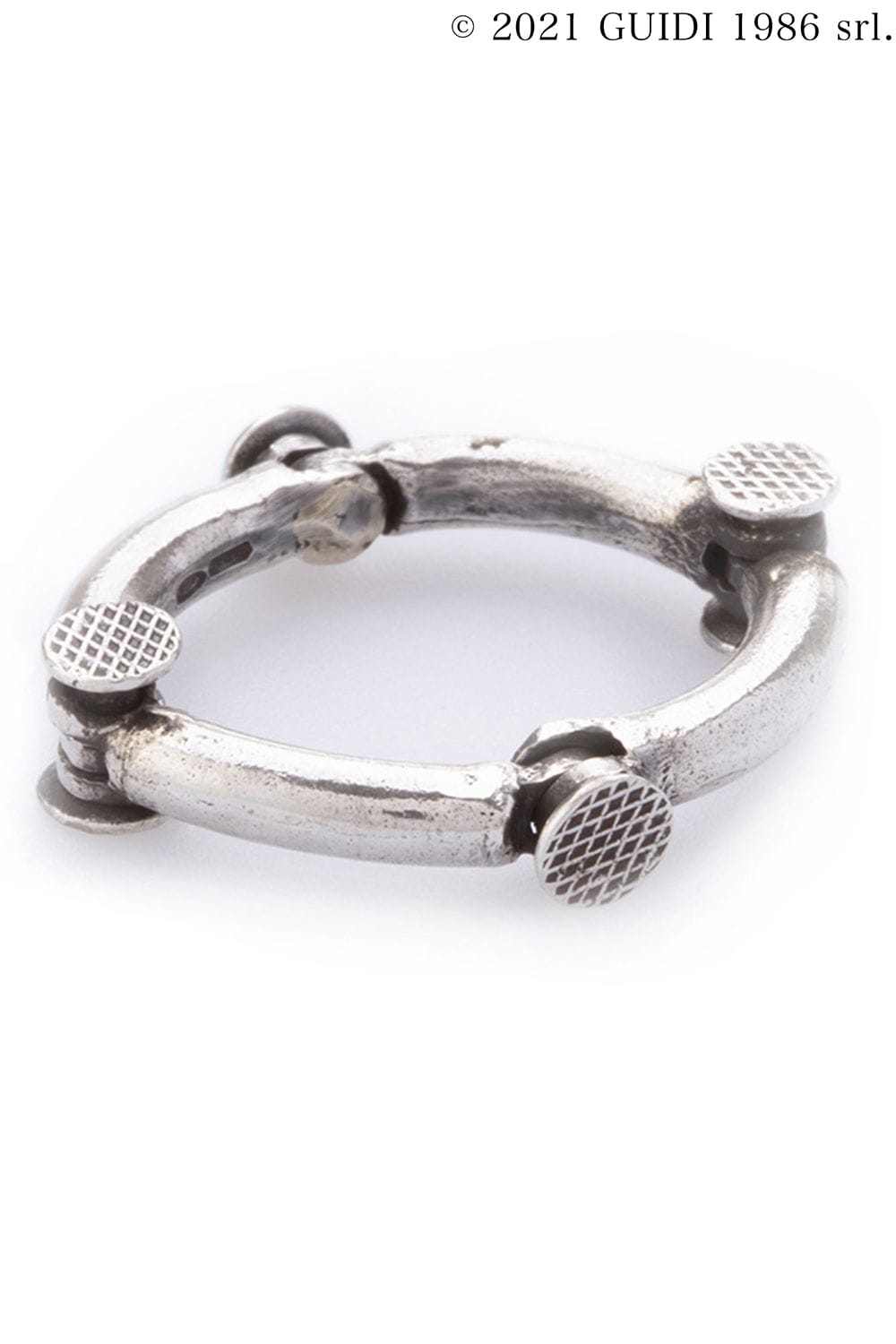 G-AN16 - コネクテッド ネイル リング