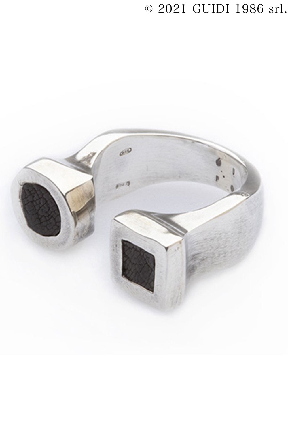 G-AN19 - Square x Round Leather Motif Ring