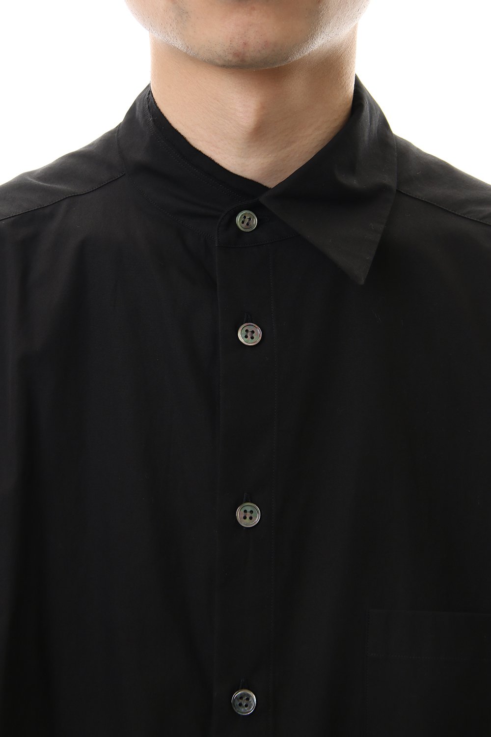 Collar cutting shirt