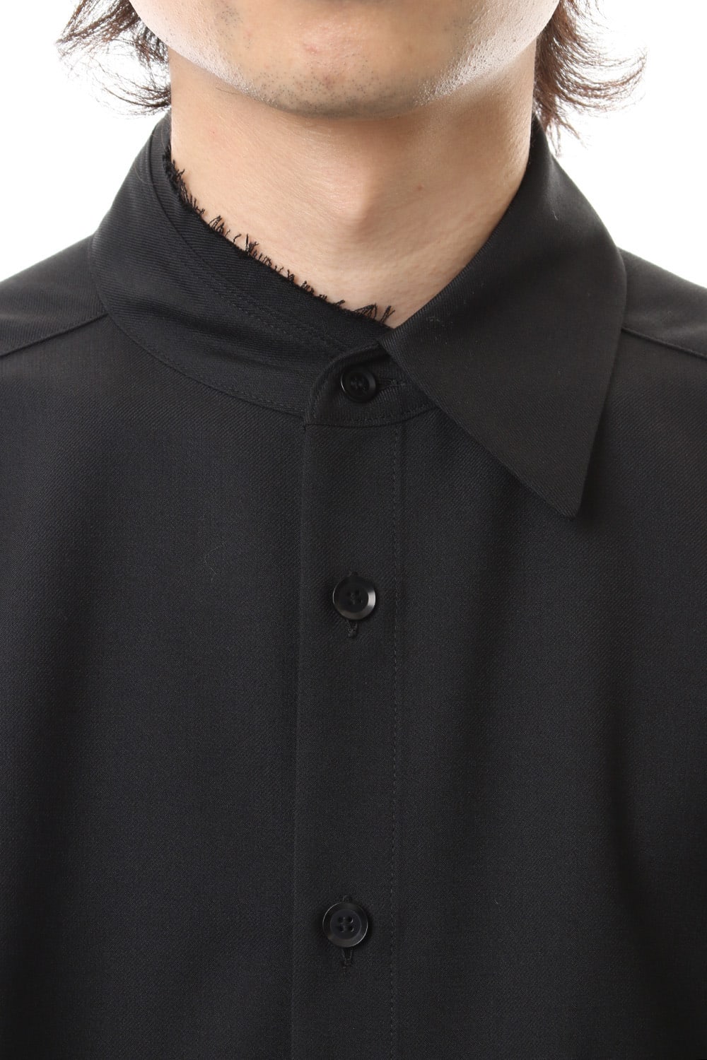 Collar cutting shirt