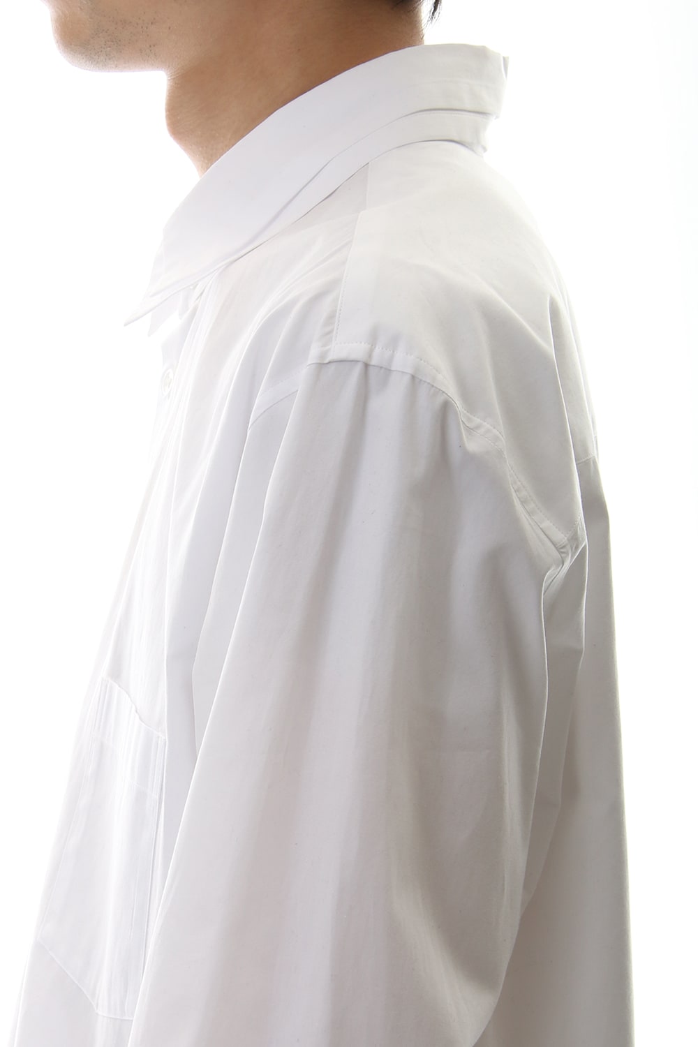 W Collar shirt White