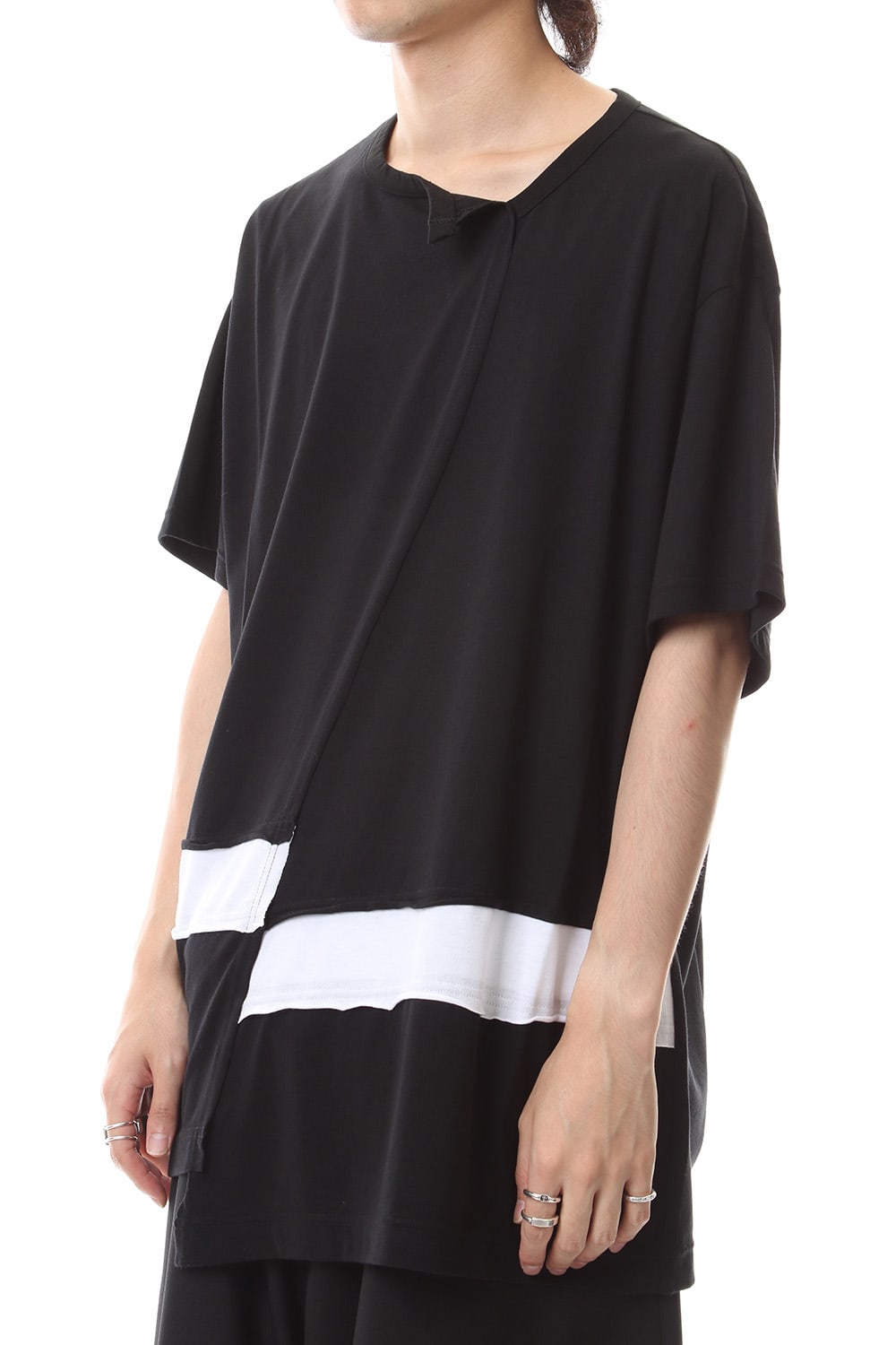 Straight vertical line Short sleeve