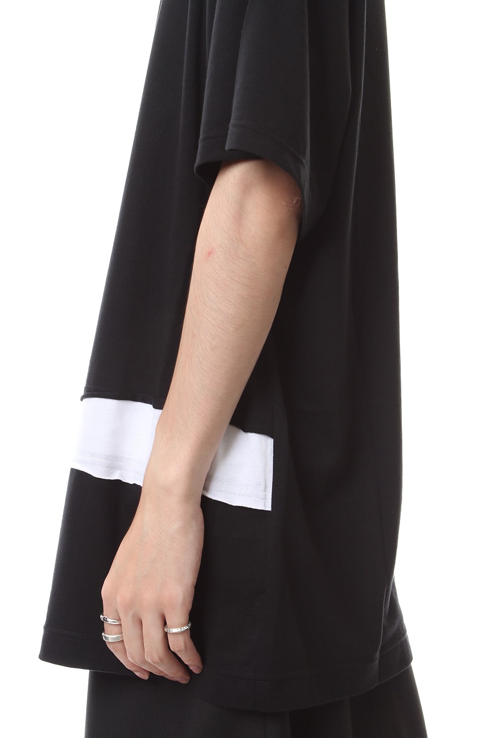 Straight vertical line Short sleeve