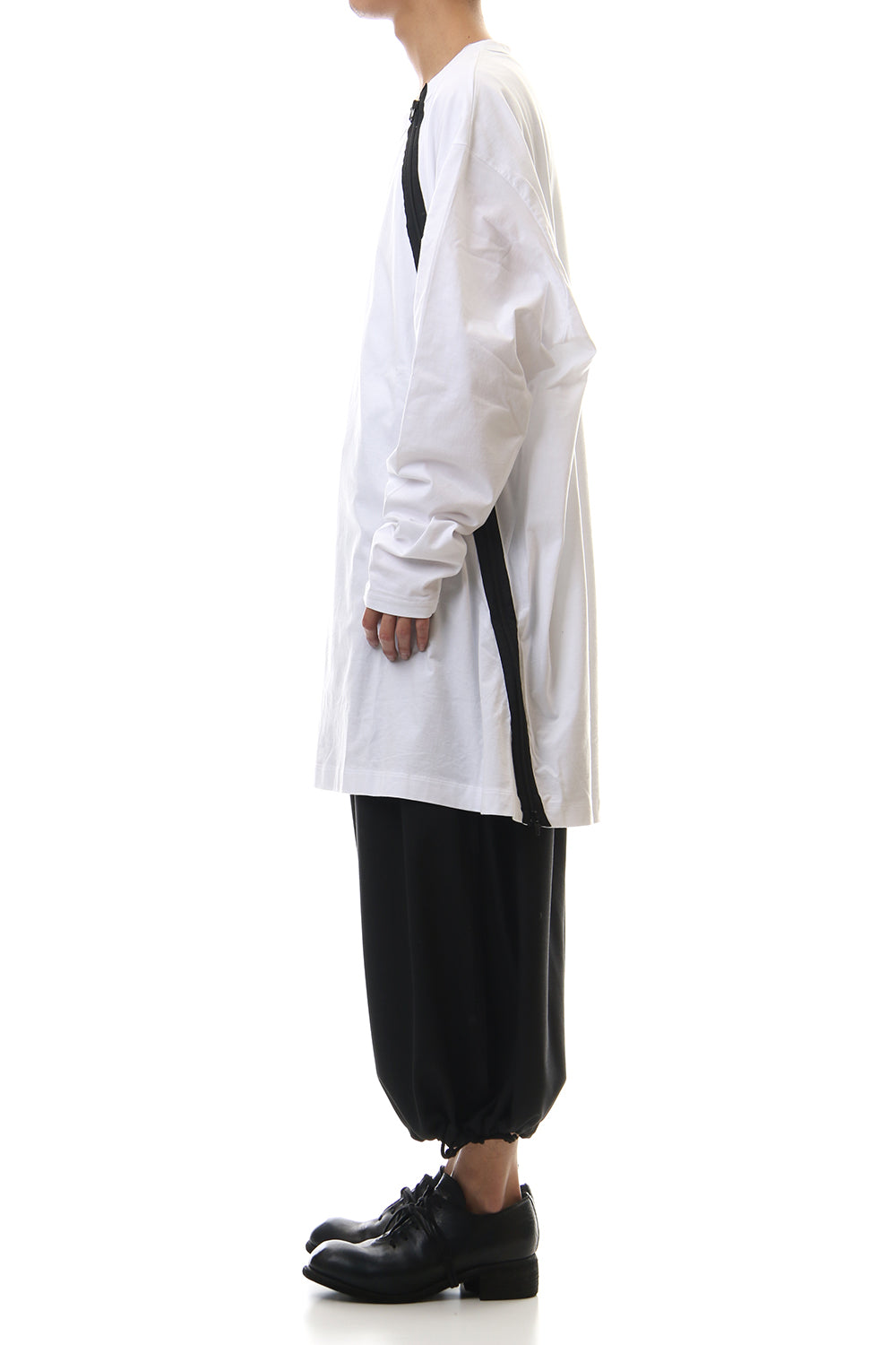 Diagonal zipper L/S cut sew White