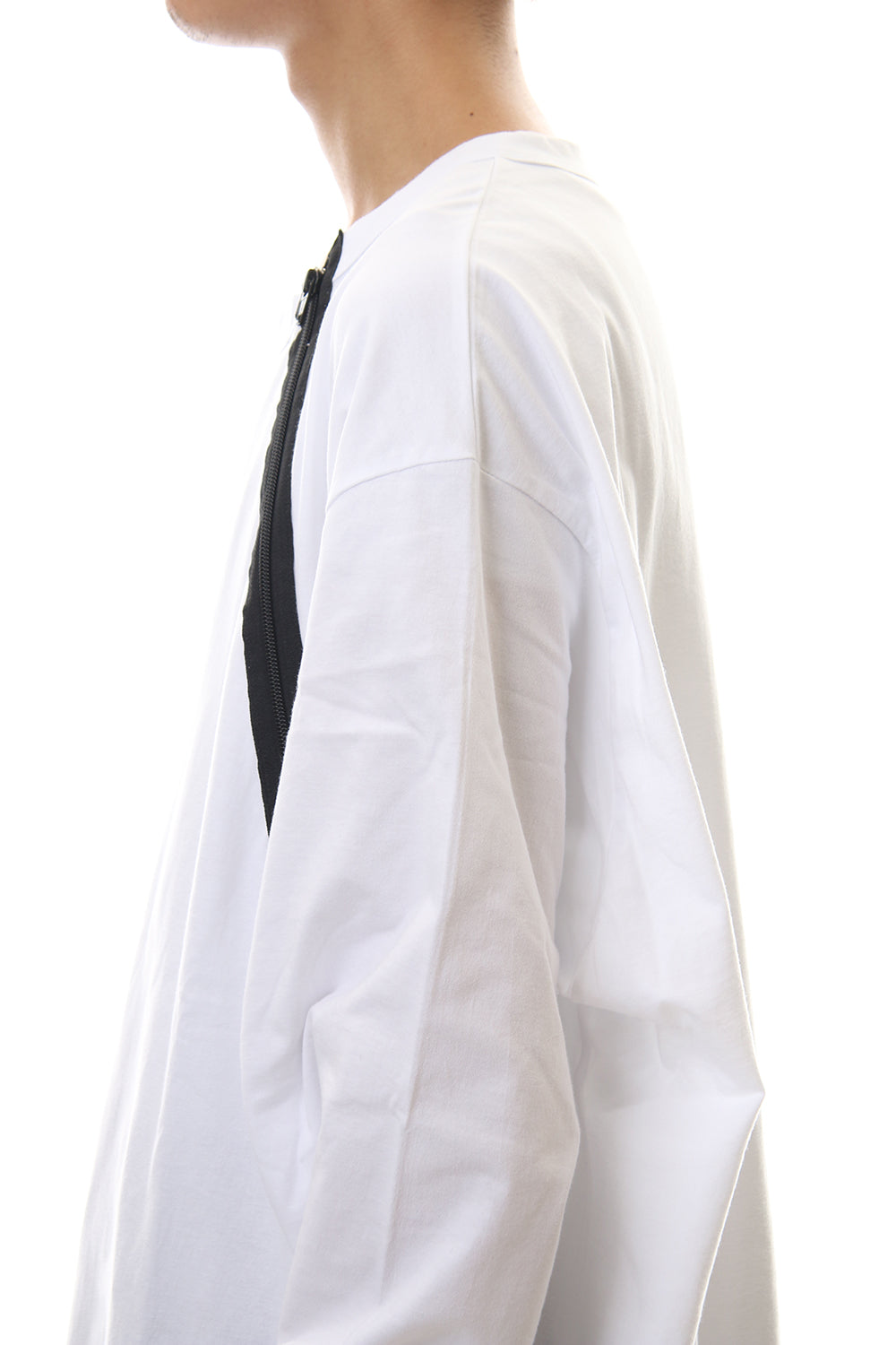 Diagonal zipper L/S cut sew White