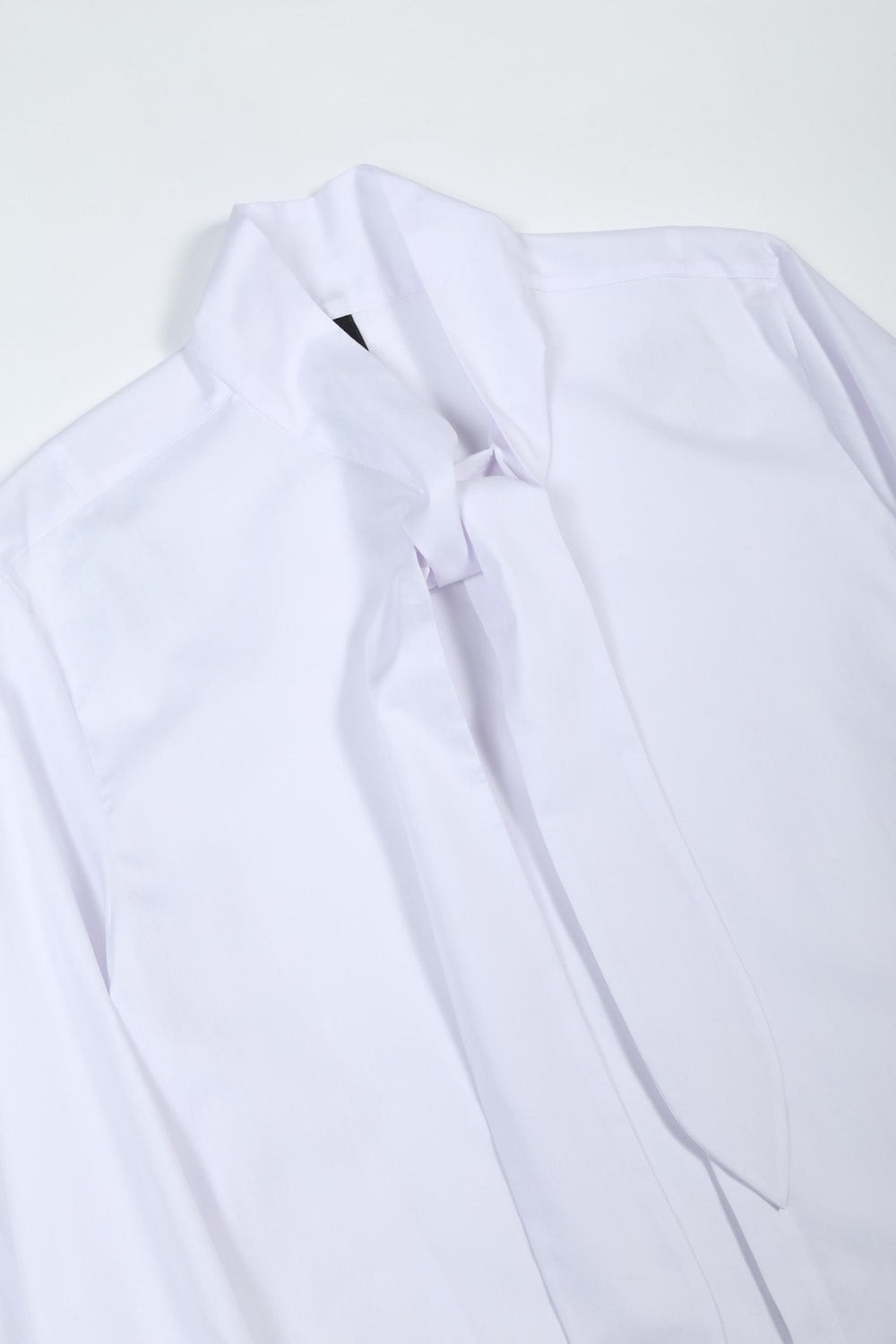 Broadcloth Ribbon Shirt (White)