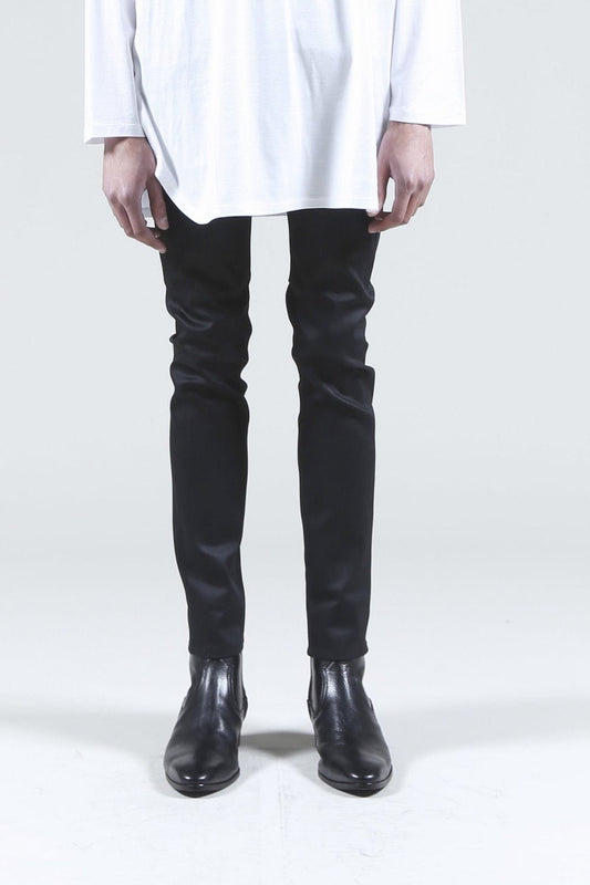 リジッド デニムパンツ