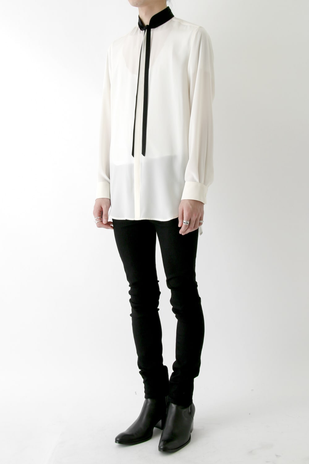 LAMBERT CREPE DE CHINE STAND BOW COLLAR SHIRT (ECRU)