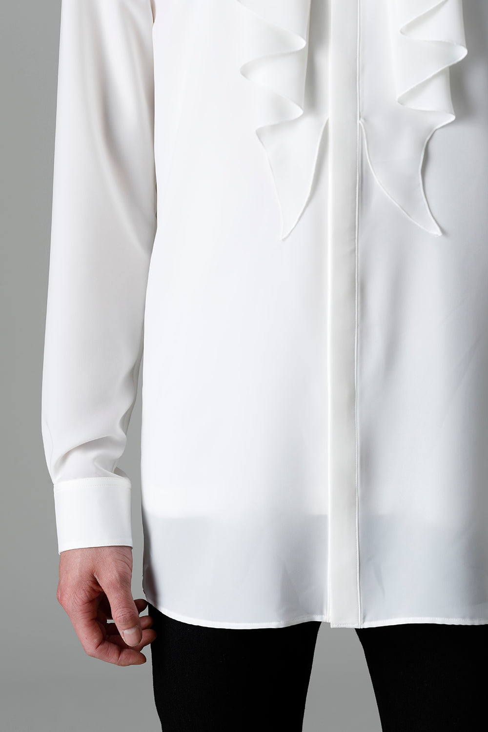 Drape Faille Ruffle Shirt Off White