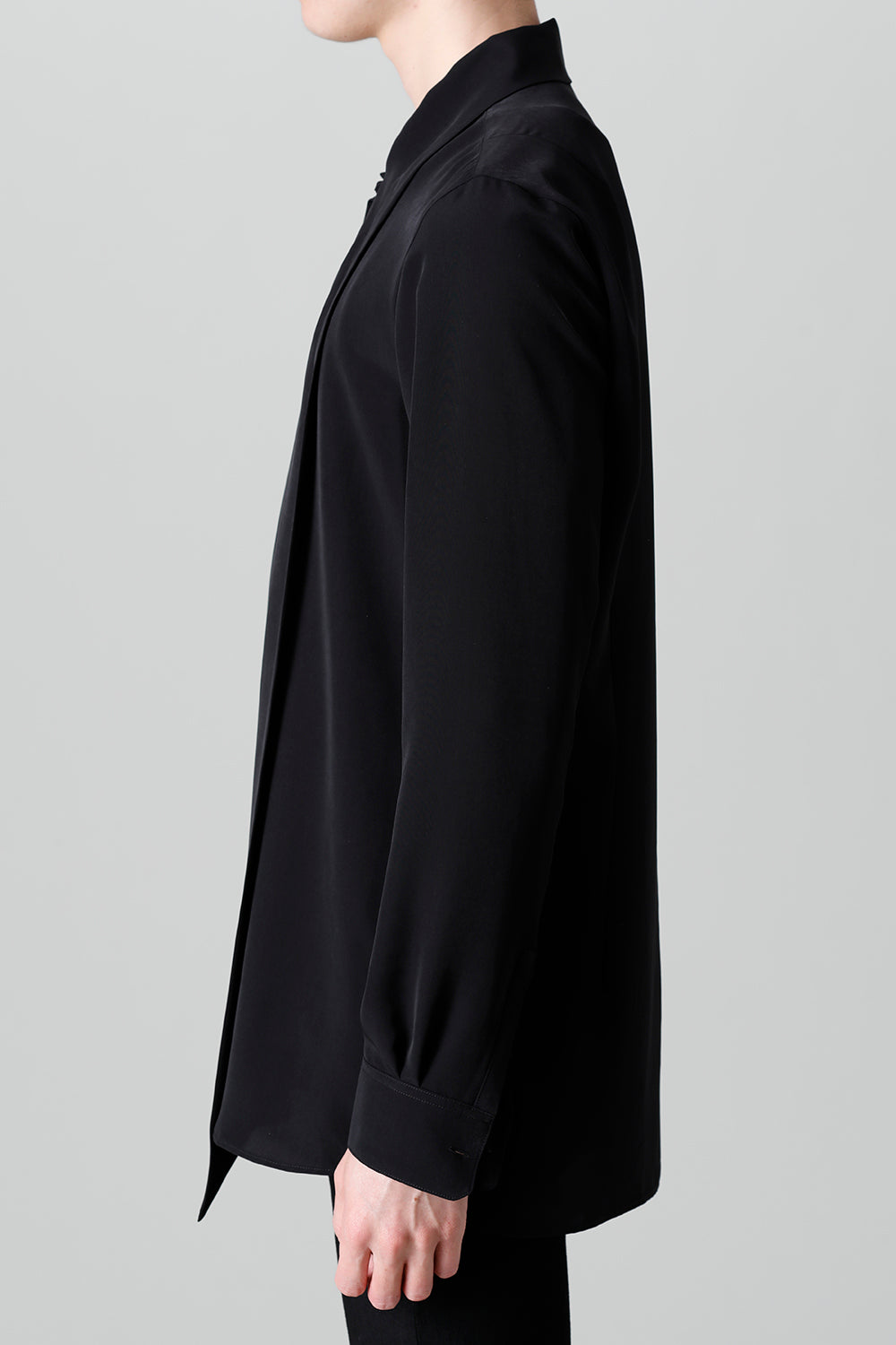 Drape Faille Bow Collar Shirt Black