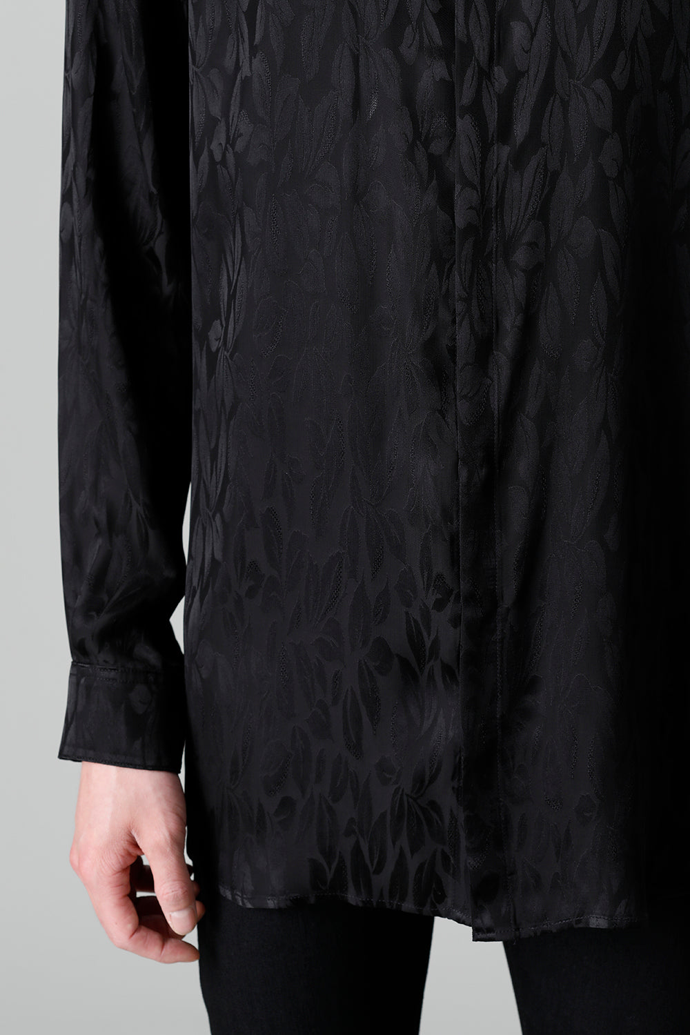 VIS/CU Leaf Jacquard Regular Shirt Black