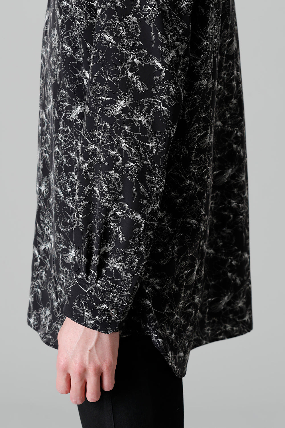 Decin Flower Print Regular Shirt Black×Off White