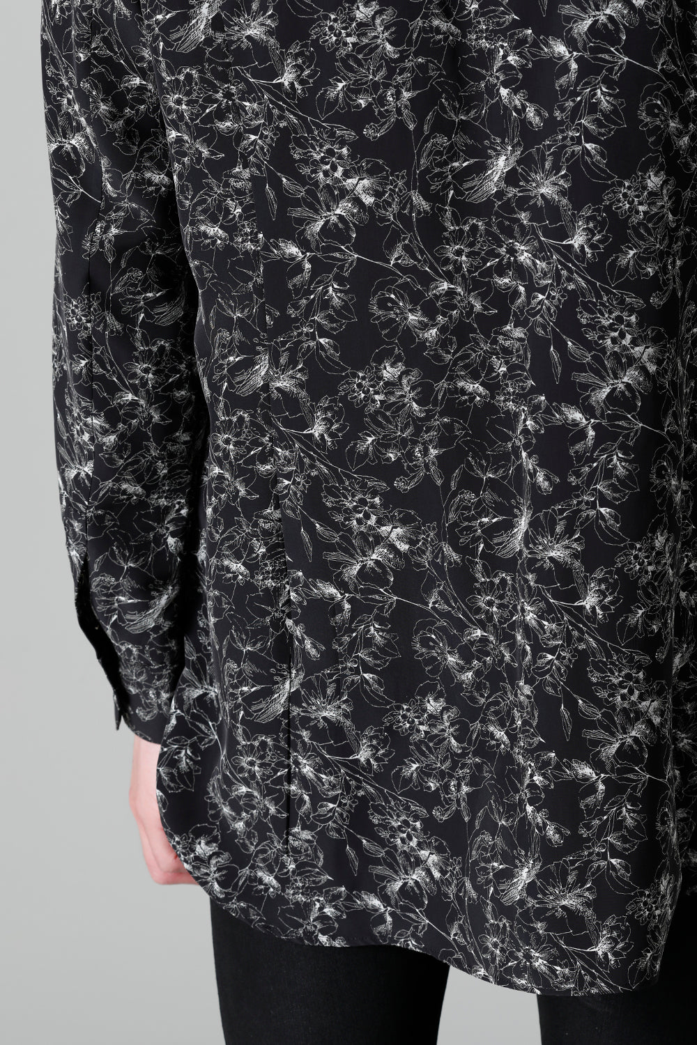 Decin Flower Print Regular Shirt Black×Off White